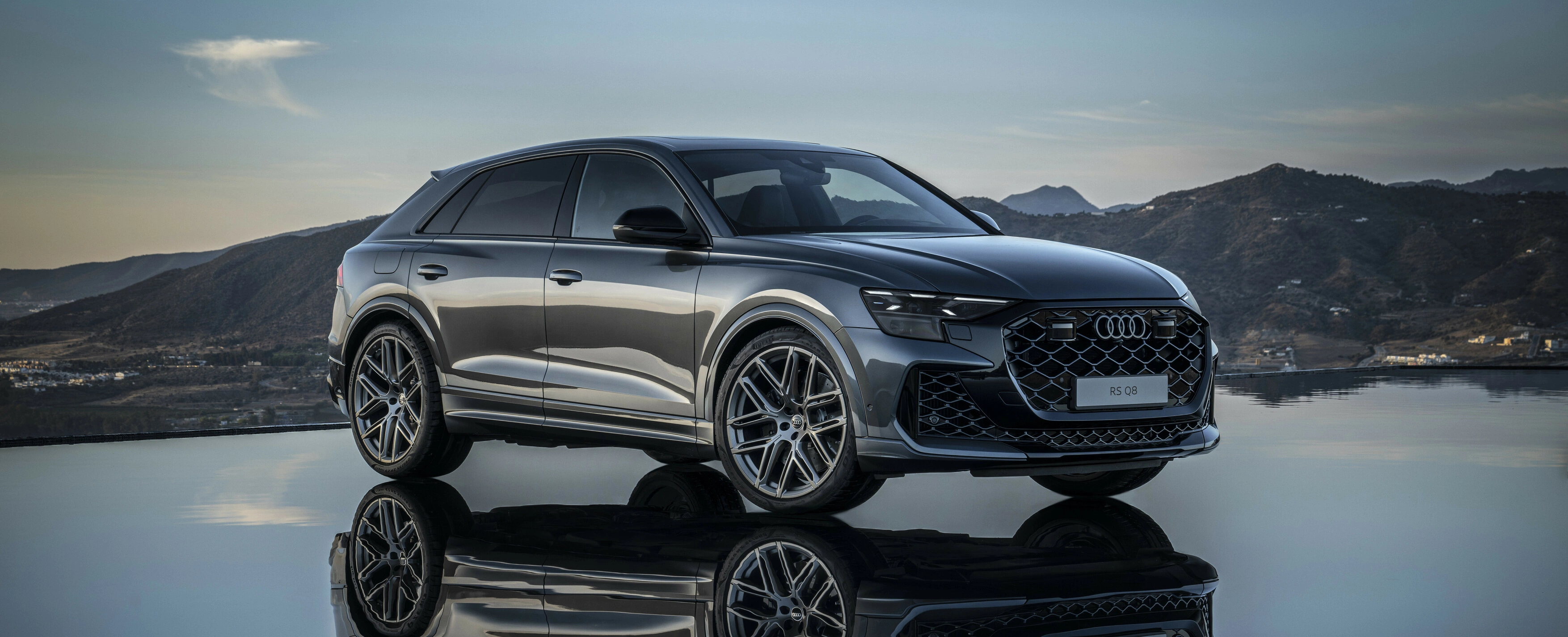 Audi Nuova RSQ8